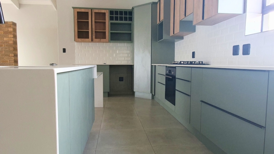 3 Bedroom Property for Sale in Dana Bay Western Cape